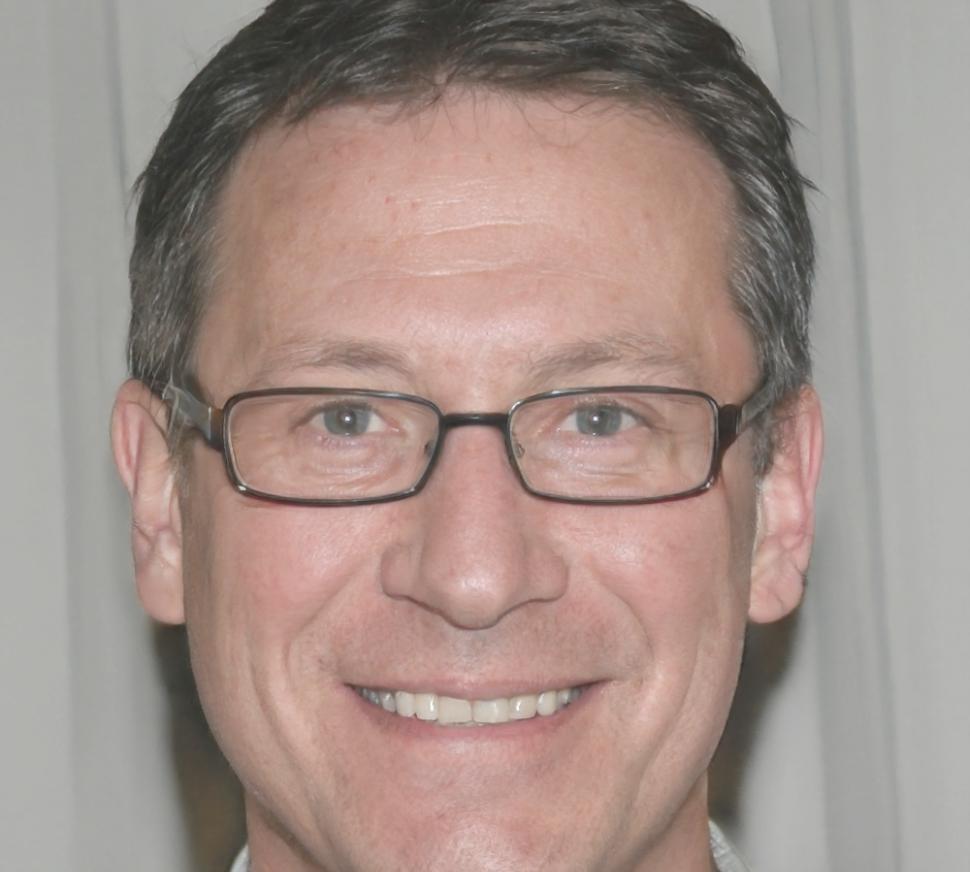 Kenji Takahashi, founder of DataCommChannel